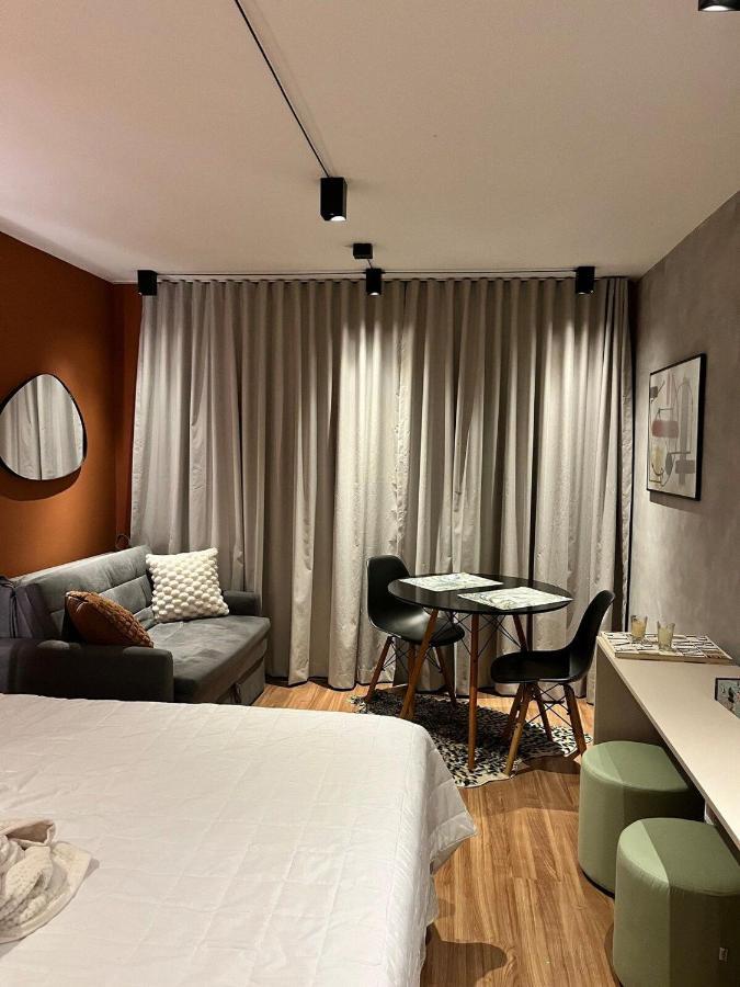 Apartment Estudio Moderno Na Localizacao De Pocos