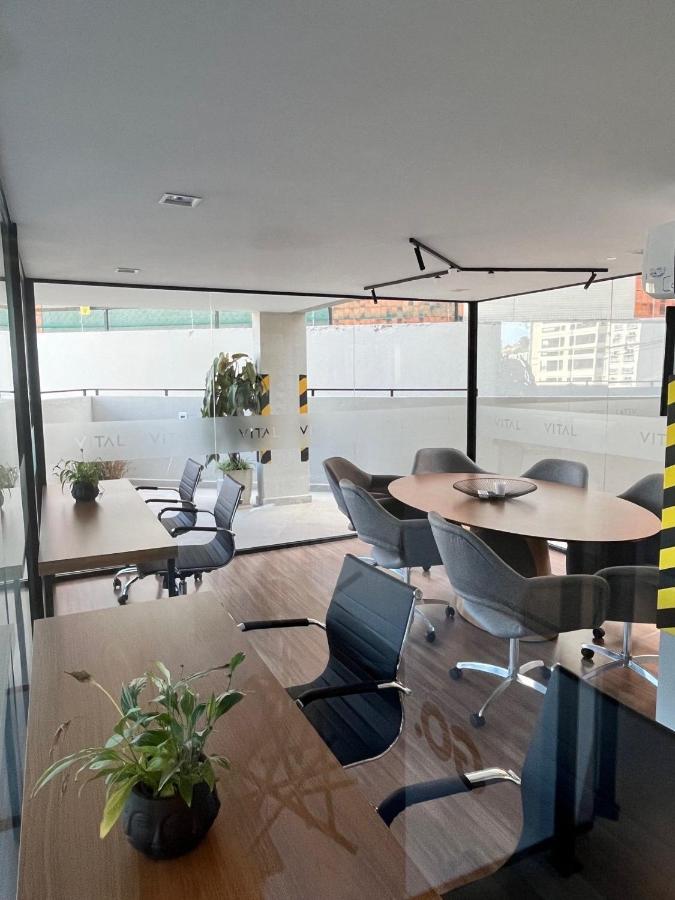 Estudio Moderno Na Localizacao De Pocos *
